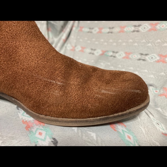 Brown Boots - Picture 8 of 11